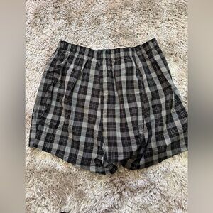 Denver Hayes Black and White NWT men’s shorts.